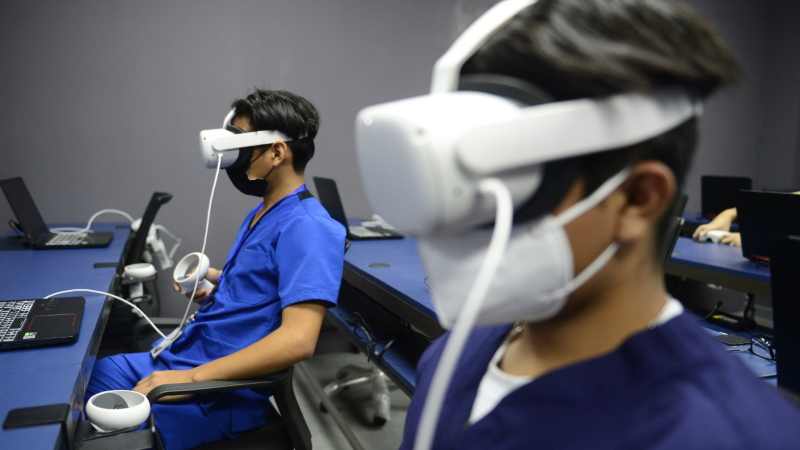 LIVE - VR - ANATOMÍA HUMANA - LICENCIATURA EN MEDICINA, MÉDICO CIRUJANO - ENFERMERÍA - SALUD - Imagen 4
